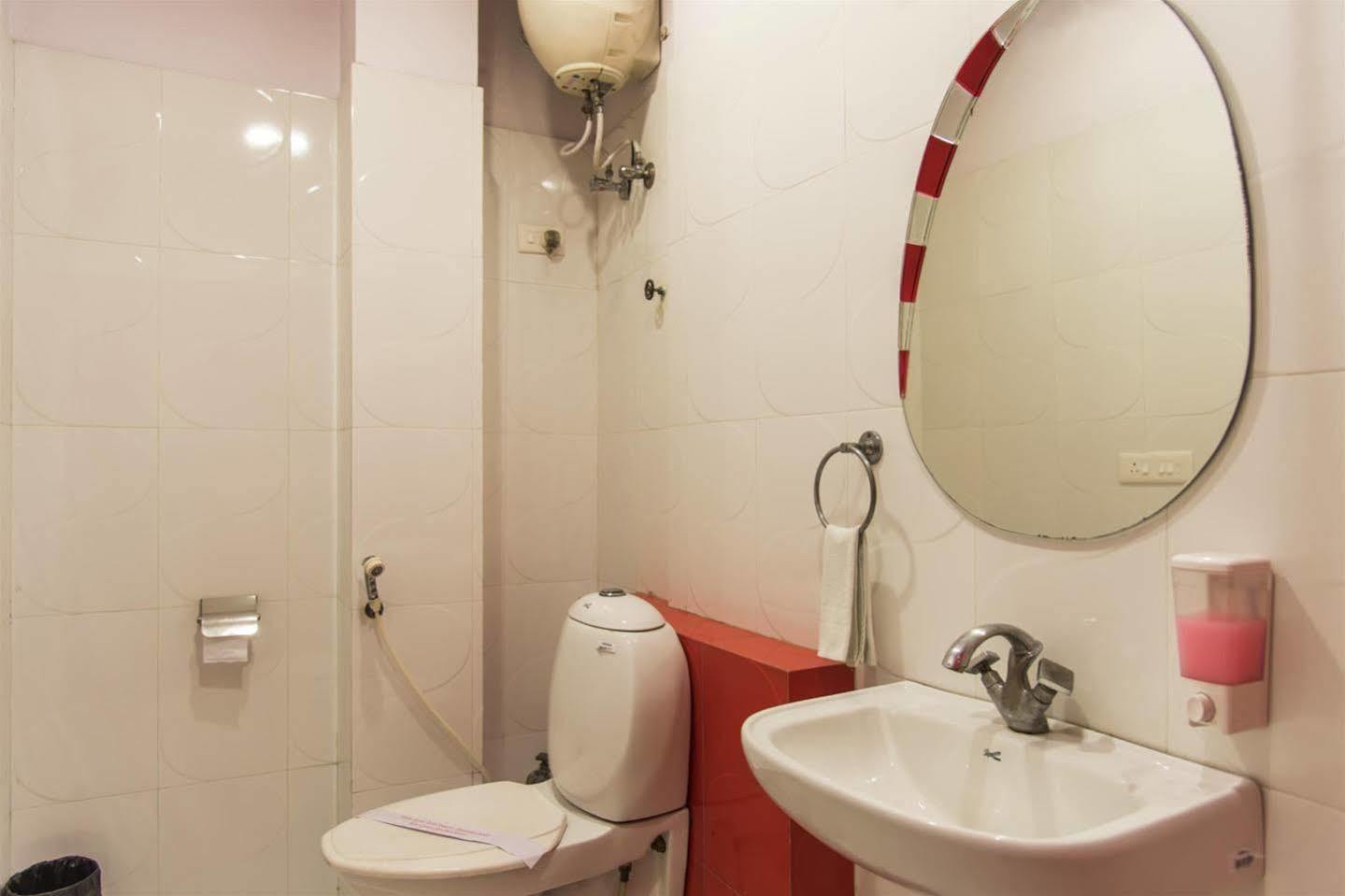 Orbit Inn Agra  Esterno foto