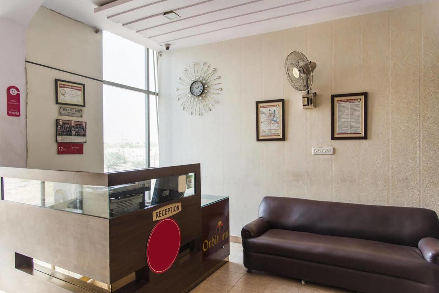 Orbit Inn Agra  Esterno foto